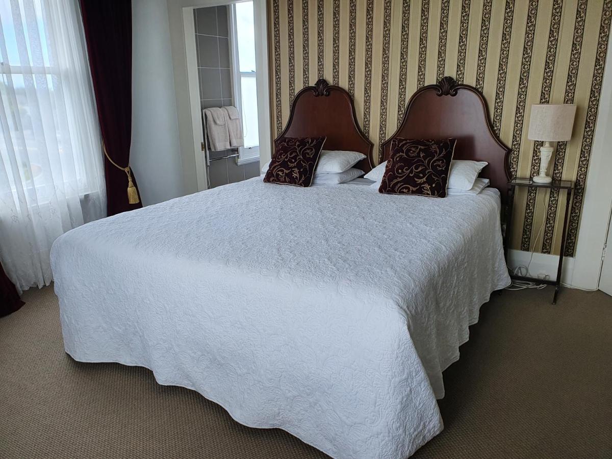 Dalkeith Boutique Bed & Breakfast *